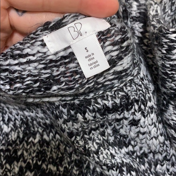 BP sweater - Picture 2 of 2